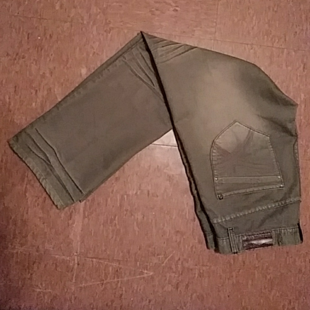 Jeans - Picture 2 of 3